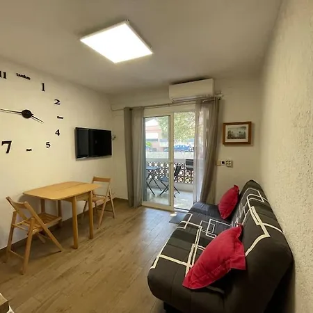 Apartment Situe A 100 M De La