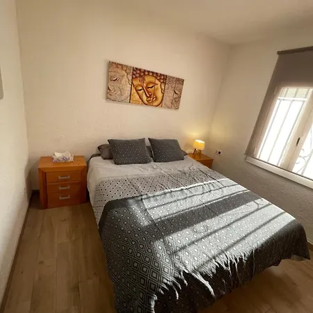 Situe A 100 M De La Appartement Empuriabrava