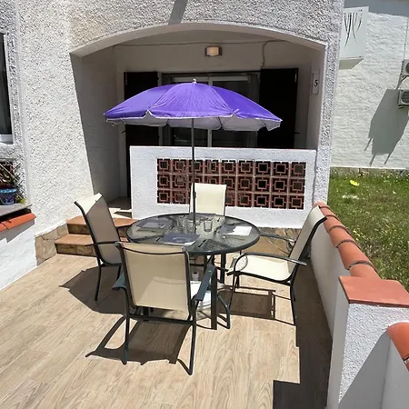 Appartement Situé A 100 M De La