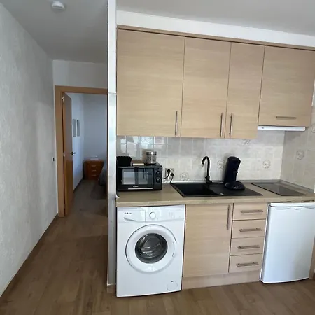 Apartment Situe A 100 M De La *